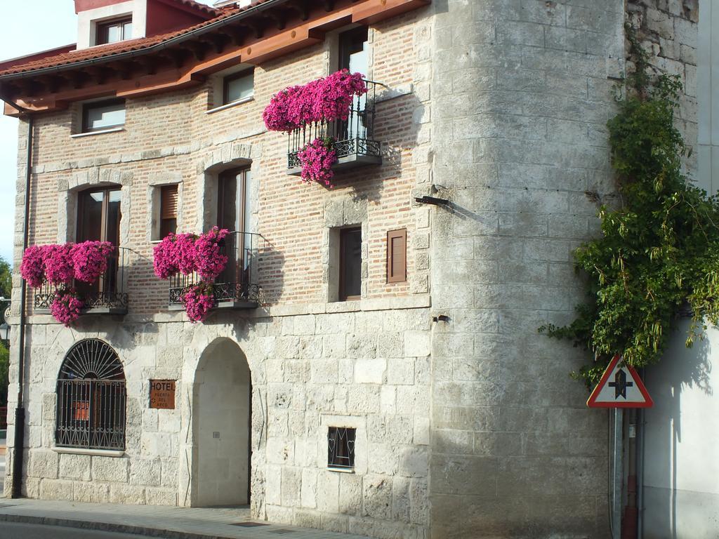 Hotel Puerta Del Arco Tudela de Duero Exterior photo